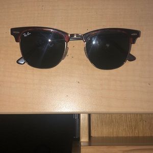 Ray bans sunglasses